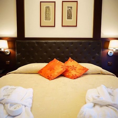Amberton Cozy Hotel Kaunas Exterior foto