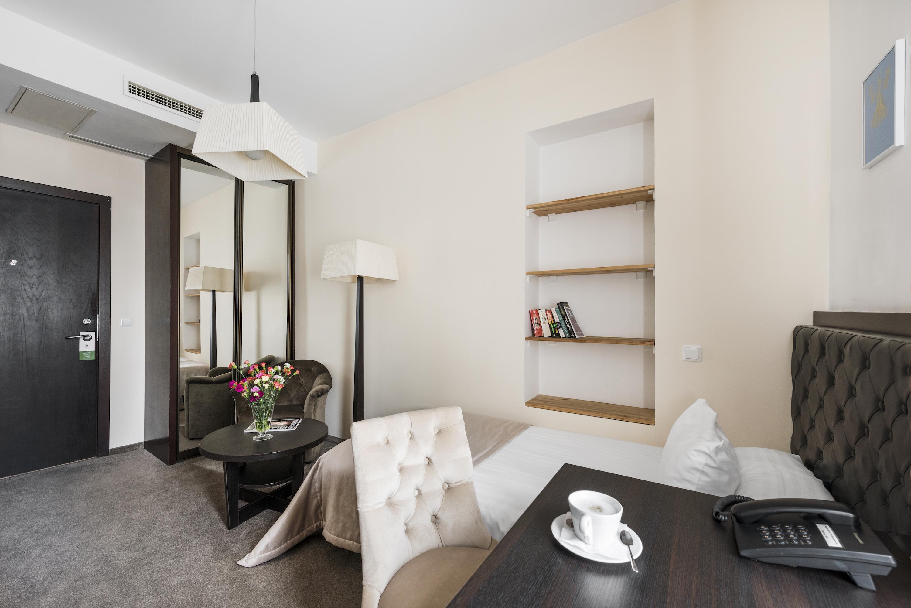 Amberton Cozy Hotel Kaunas Exterior foto